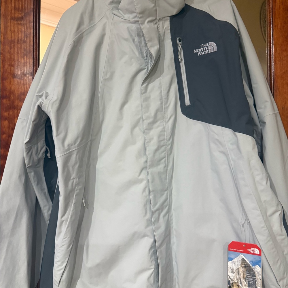 The North Face Men's Light Gray and Charcoal Performance Jacket